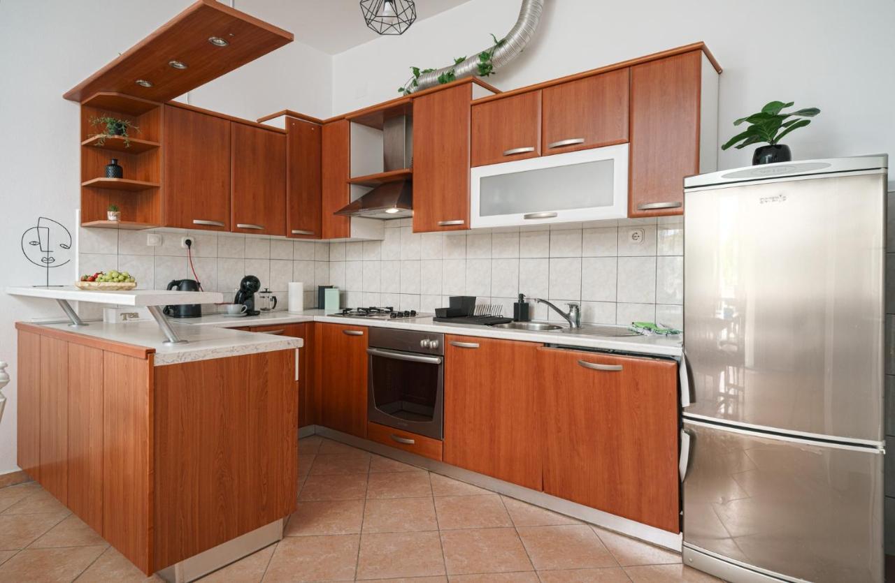 Apartman Rusula Vodice Exteriör bild